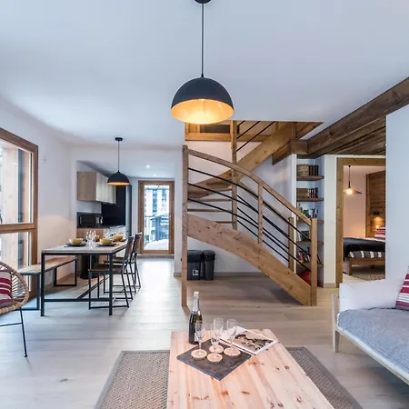 Apartment Duplex 3 Etoiles Pour 6 Pers, Chamonix, Parking Prive - Fr-1-343-189 Chamonix