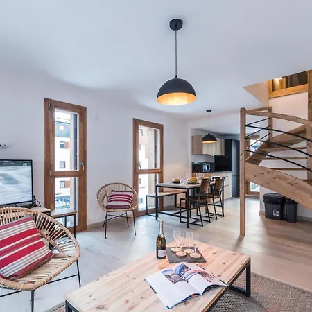 Duplex 3 Etoiles Pour 6 Pers, Chamonix, Parking Prive - Fr-1-343-189 Шамони